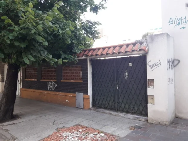 Lotes y terrenos en Venta — Gascón 2500