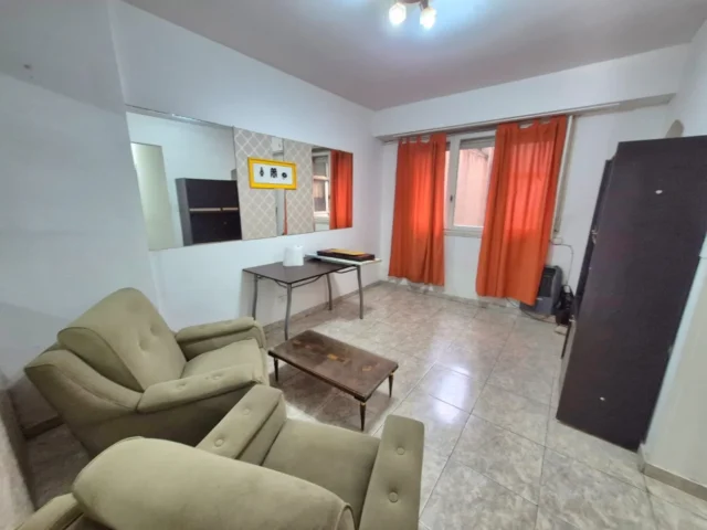 Departamentos, pisos y semipisos en Venta — Av. Colón 1300