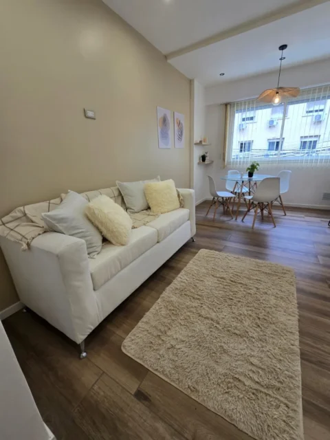 Departamentos, pisos y semipisos en Venta — Brown 1700