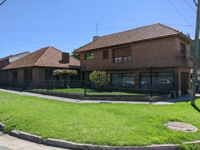 Casas, chalets en Venta — zona Edison y Guanahani