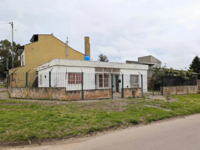 Casas, chalets en Venta — Calabria y Rondeau