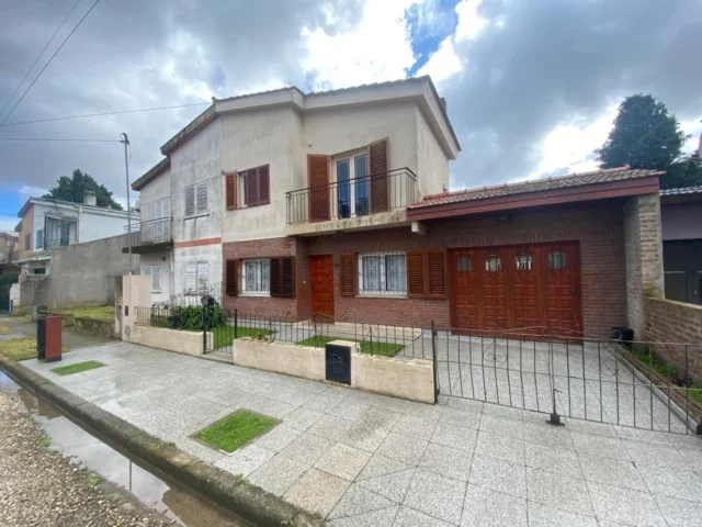 Casas, chalets en Venta — Julio Verne 9231
