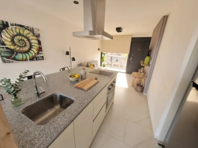 Departamentos, pisos y semipisos en Venta — Tucuman 2751