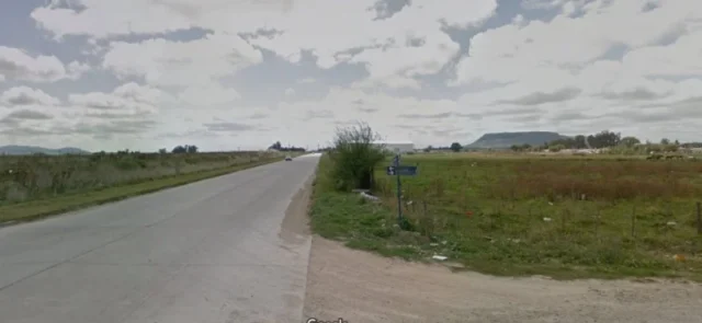 Lotes y terrenos en Venta — C. 105 44
