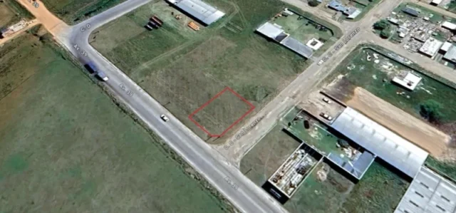 Lotes y terrenos en Venta — C. 39 13
