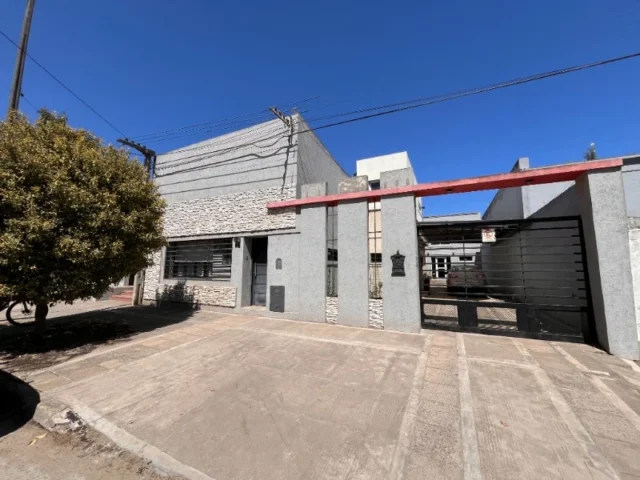 Casas, chalets en Venta — c. 13 72