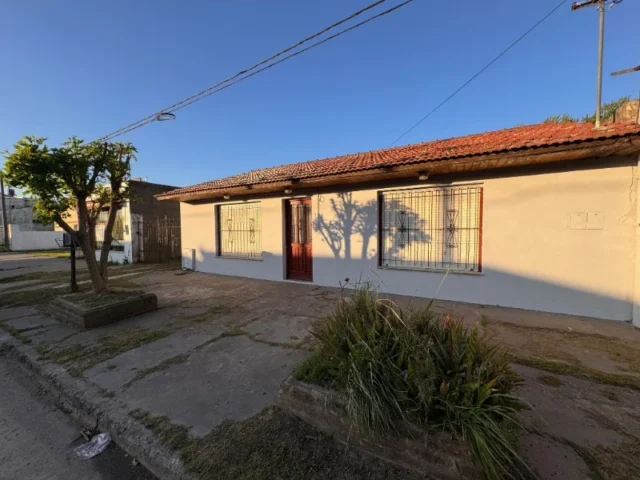 Casas, chalets en Venta — c. 9 331