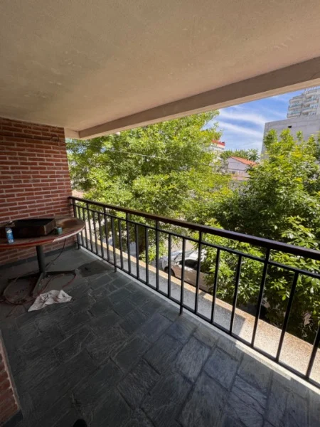 Departamentos, pisos y semipisos en Venta — C. 24 743