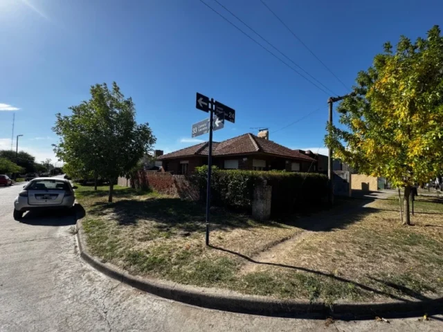 Casas, chalets en Venta — Lucas Kraglievich 1053