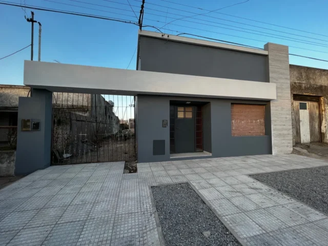 Casas, chalets en Venta — José Garibaldi 34