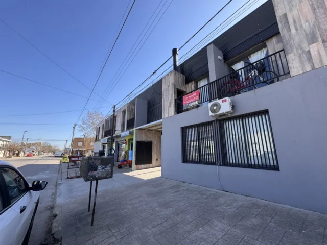 Departamentos, pisos y semipisos en Venta — Medio Dr. José Cereijo 365