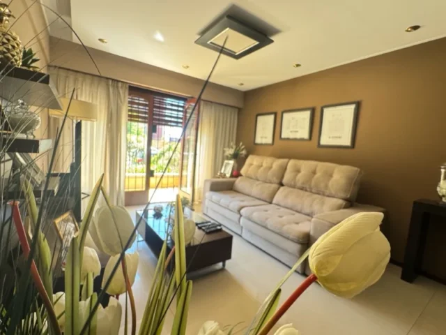 Departamentos, pisos y semipisos en Venta — Av. Colon 1012