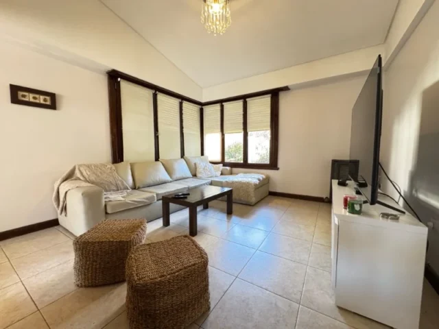 Casas, chalets en Venta — Padre Cardiel 4800