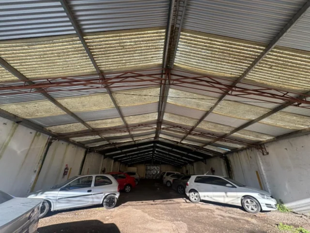 Galpones en Alquiler — Avda. Fortunato de la Plaza 4700