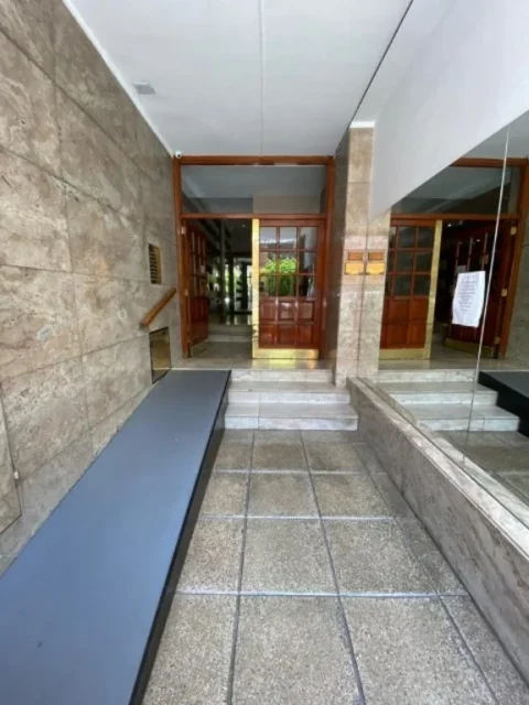 Departamentos, pisos y semipisos en Alquiler por Día — RIVADAVIA 2462