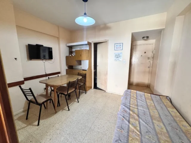 Departamentos, pisos y semipisos en Alquiler Temporario — AV. COLON 1700