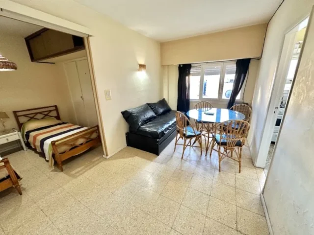 Departamentos, pisos y semipisos en Alquiler Temporario — Av. Colon 1700