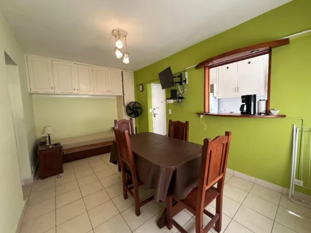 Departamentos, pisos y semipisos en Alquiler Temporario — Av. colon 1400