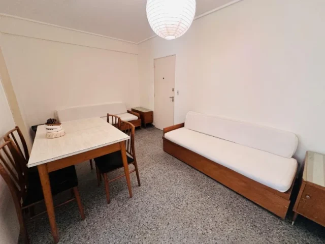 Departamentos, pisos y semipisos en Venta — Arenales 2200
