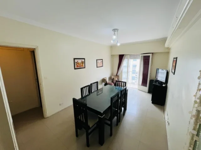 Departamentos, pisos y semipisos en Venta — Av. Luro 2200