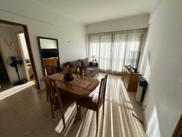 Departamentos, pisos y semipisos en Venta — corrientes 1910