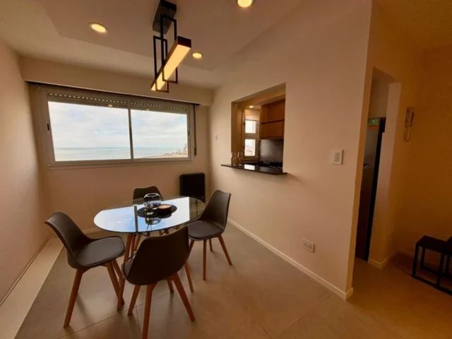 Departamentos, pisos y semipisos en Venta — Av Luro 2237