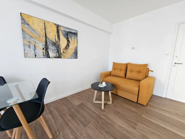 Departamentos, pisos y semipisos en Venta — Bolivar 2306