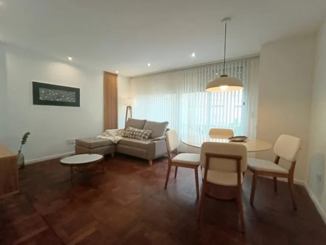 Departamentos, pisos y semipisos en Venta — Corrientes 2329