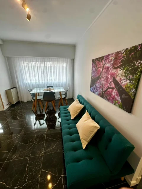 Departamentos, pisos y semipisos en Venta — Bolivar 2711