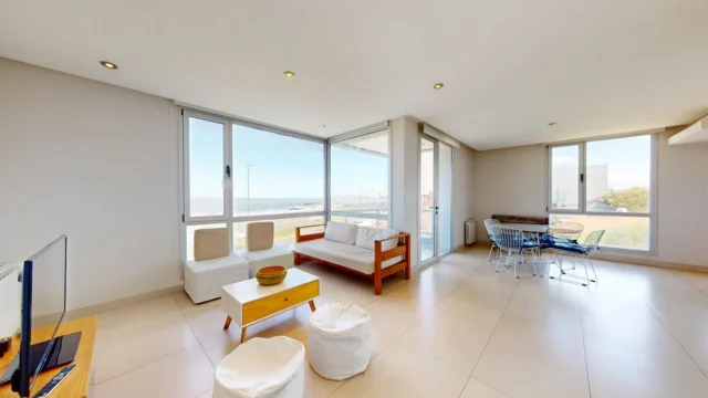 Departamentos, pisos y semipisos en Venta — Valencia 3850