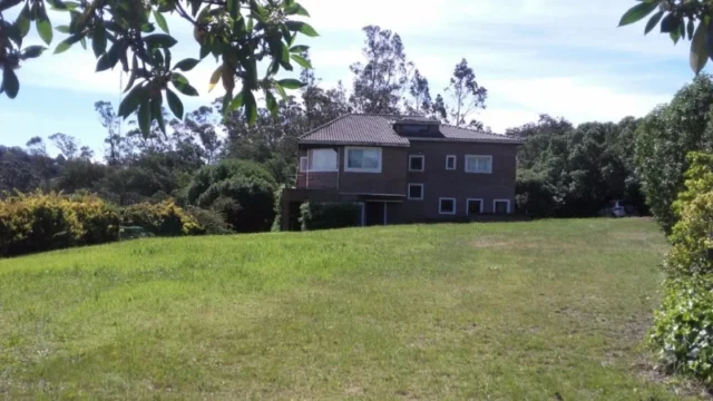 Casas, chalets en Venta — Elina