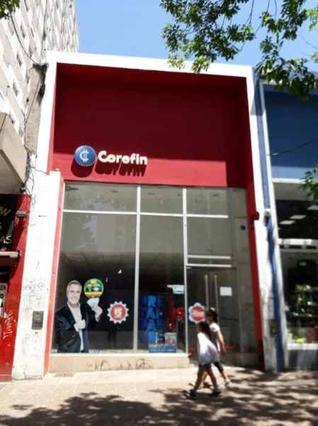 Locales en Venta — Luro 3000