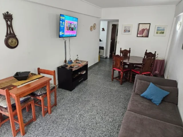 Departamentos, pisos y semipisos en Alquiler Temporario — Arenales 2200