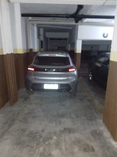 Cocheras y garages en Venta — Arenales 2200