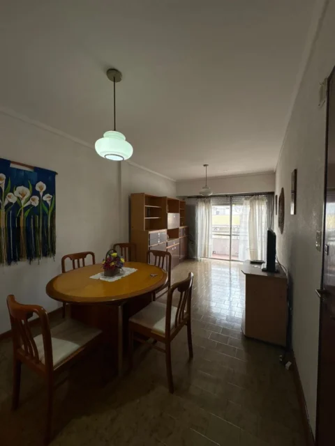 Departamentos, pisos y semipisos en Venta — Arenales 2200