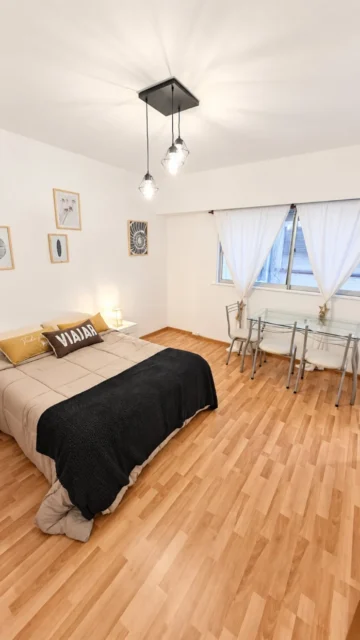 Departamentos, pisos y semipisos en Venta — Olavarria 2200