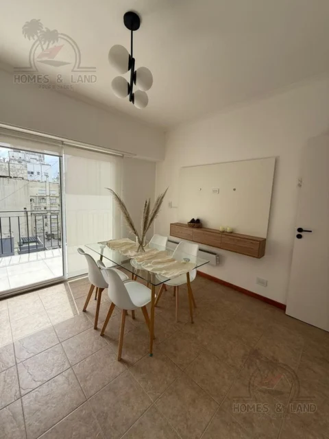 Departamentos, pisos y semipisos en Venta — Entre Ríos 1962
