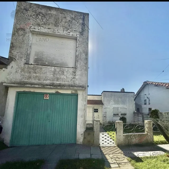 Casas, chalets en Venta — San Lorenzo 4200