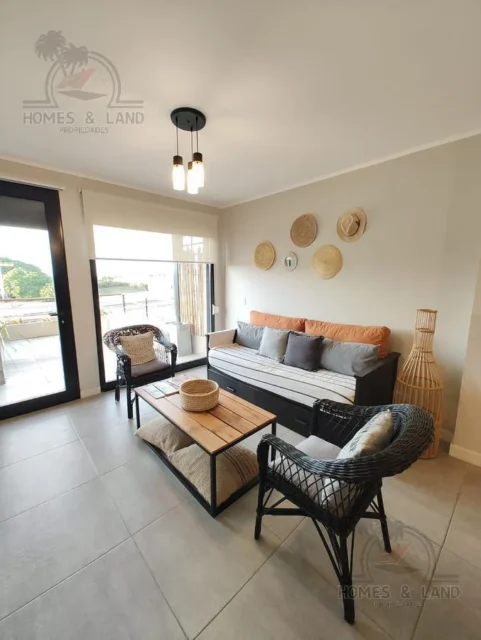 Departamentos, pisos y semipisos en Venta — Av.  de los Trabajadores 5085