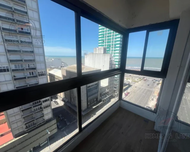 Departamentos, pisos y semipisos en Venta — Av. Luro 2300