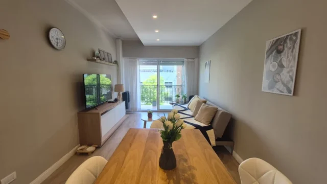 Departamentos, pisos y semipisos en Venta — Av. Colon 2535