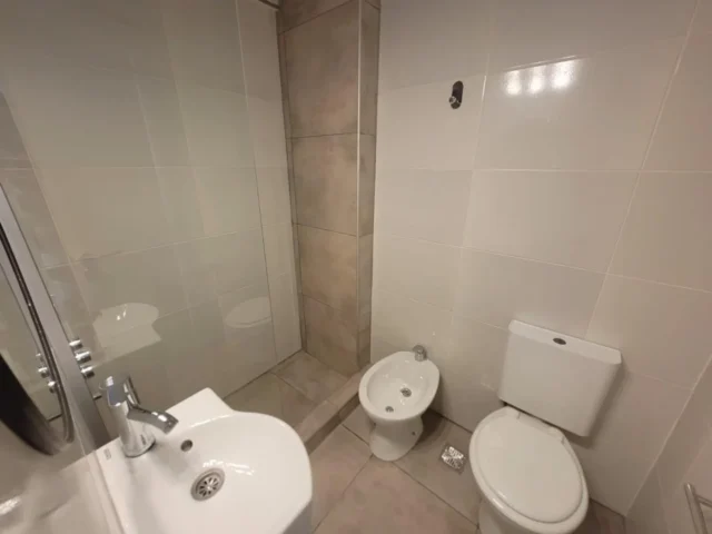 Departamentos, pisos y semipisos en Venta — Sarmiento 2280 8 B