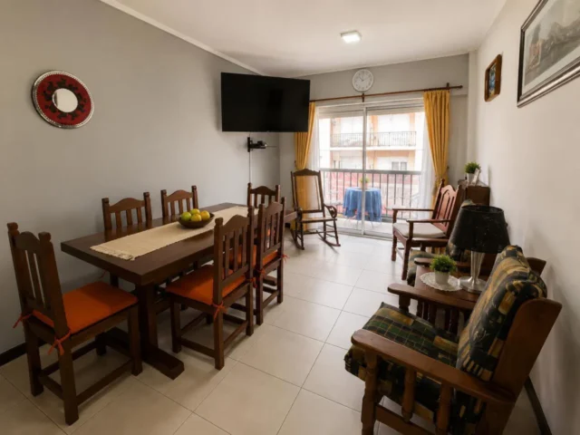 Departamentos, pisos y semipisos en Venta — Corrientes 2149 4B