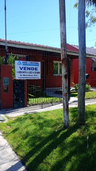 Casas, chalets en Venta — Figueroa Alcorta 2000