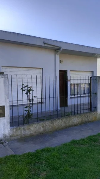 Casas, chalets en Venta — Castex 2443