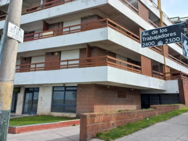 Departamentos, pisos y semipisos en Venta — Fortunato de la plaza 1806 Esq av de los Trabajadores