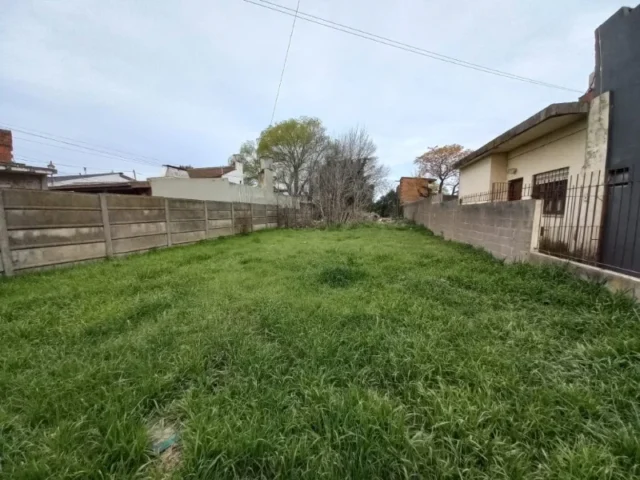 Lotes y terrenos en Venta — Juan N Fernandez 650