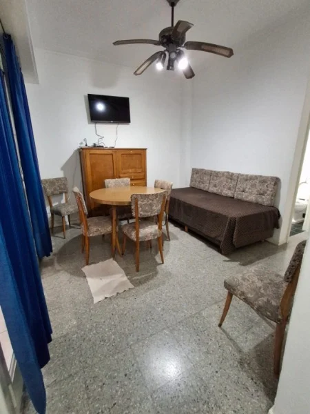 Departamentos, pisos y semipisos en Venta — corrientes 1630