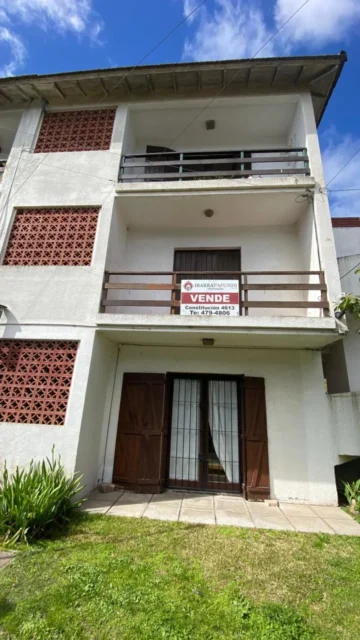 Departamentos, pisos y semipisos en Venta — mugaburu 6789