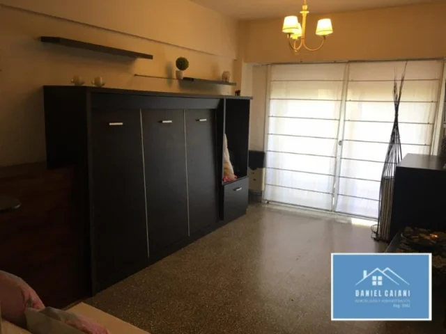 Departamentos, pisos y semipisos en Alquiler — Falucho 2500